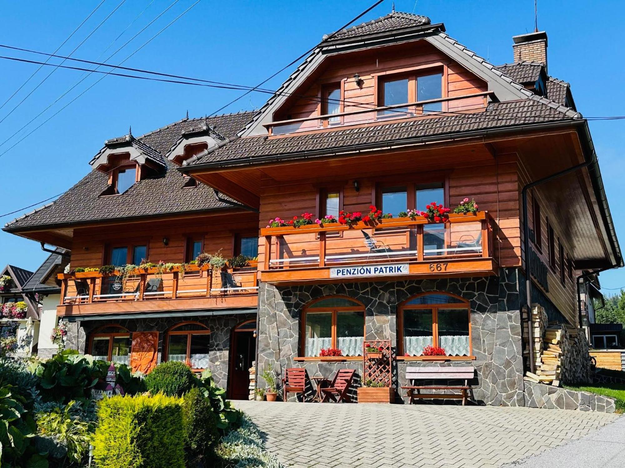 Penzion Patrik Ždiar Exteriör bild